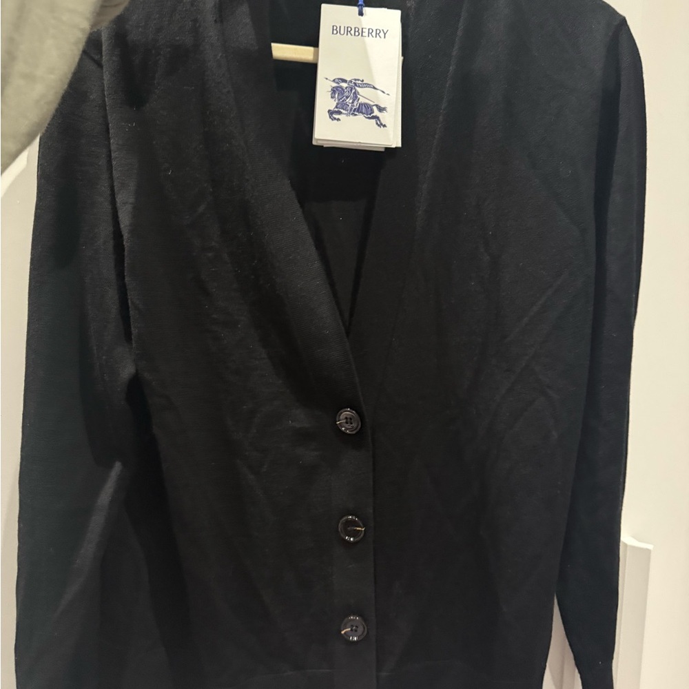 Burberry women tulip Black V-Neck Button-Front Women's Sweater size M
